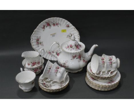 Royal Albert Lavender rose pattern tea service  