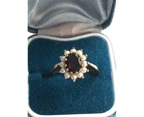 9ct gold garnet &amp; pearl ring weight 3g 