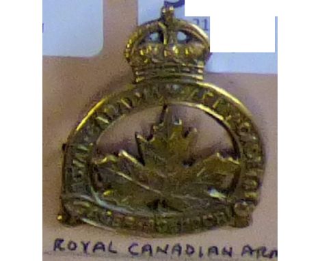 Canada - Royal Canadian Army Cadets Cap Badge- Brass KC