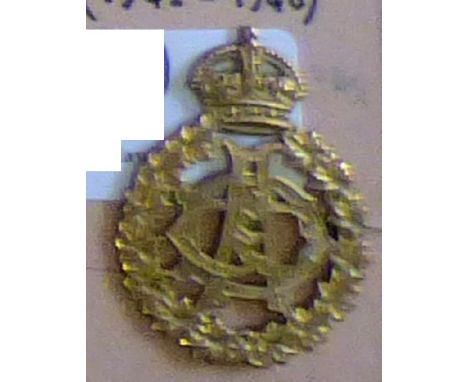 Canada - Canadian Army Dental Corps Cap Badge - Brass KC