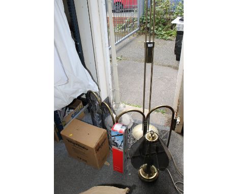 TWO STANDARD LAMPS, A MATCHING LAMP AND FIREGUARD PROJECTOR AND TRIPOD (6)