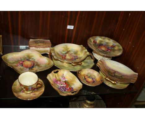 FOURTEEN PIECES OF VINTAGE HAND PAINTED ROYAL WINTON CERAMICS INCLUDING GROUSE, FRUIT AND FLORAL PATTERNS AND SIGNED EXAMPLES