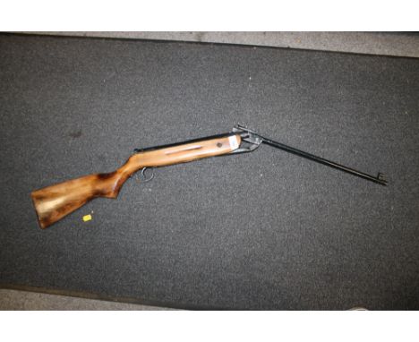 A VINTAGE 22 AIR RIFLE A/F