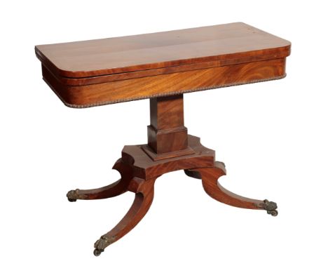 A GEORGE IV MAHOGANY CARD TABLE, POSSIBLY SCOTTISH, circa 1825, the hinged top with rounded front corners, atop a central rec