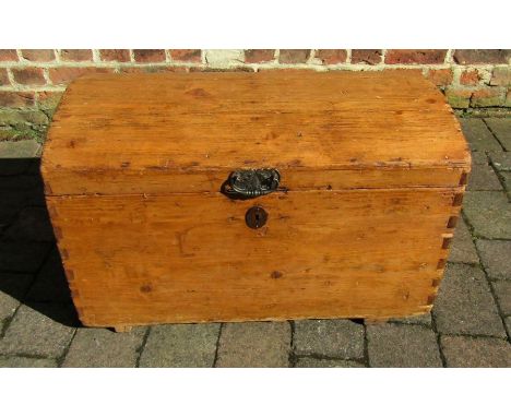 Domed top trunk L78cm Ht 50cm D 43cm