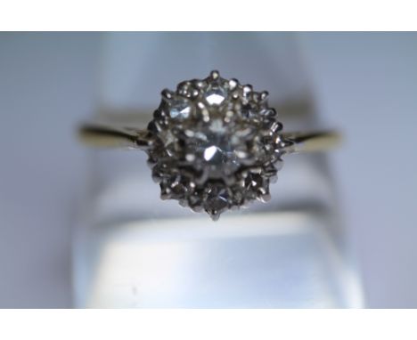 18ct gold diamond cluster ring