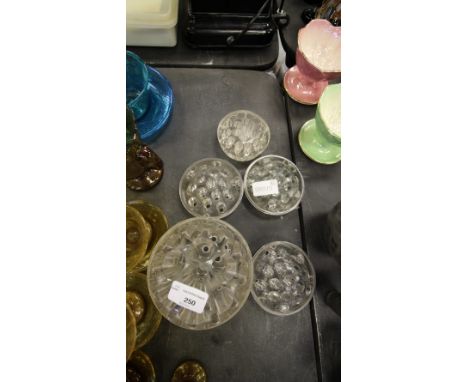 5 Vintage clear glass flower floral frogs