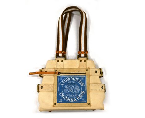 Louis Vuitton Globe Shopper Cruise Line MM Tote bag M95114. White canvas with blue logo and brown and white strap. Leather ta