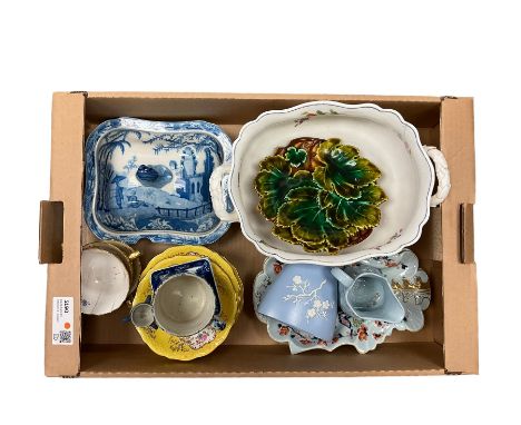 Various ceramics, to include Spode part tea service, decorated with floral sprigs against a yellow ground, Victorian blue and