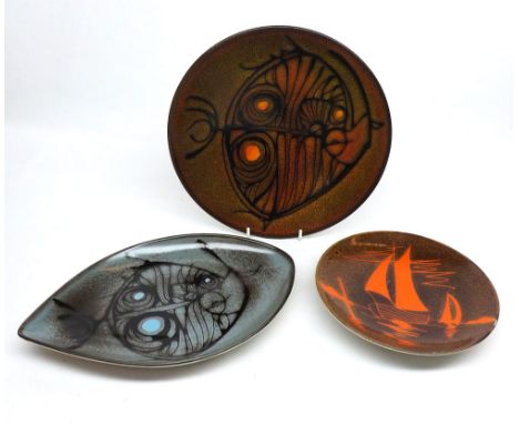 Mixed lot: Poole Pottery Aegean wares to include a circular pedestal Dish decorated with an abstract fish design, a further s