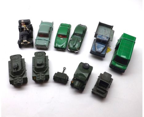 Mixed collection of assorted die-cast vehicles to include five various military vehicles from Dinky Toys, Spot-On toys Ford Z