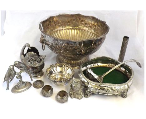 Mixed lot Silver Plated wares to include large pedestal Punch Bowl with Ladle, together with various ornaments, small Silver 