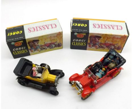 Two boxed Corgi Classics comprising 1915 Ford complete with passengers, number 9012 and 1910 Daimler, number 9021
