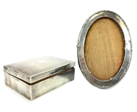 SILVER CIGARETTE BOX, maker Harman Brothers, London 1979, of rectangular form, with engine turned decoration, 11.2cm wide, al