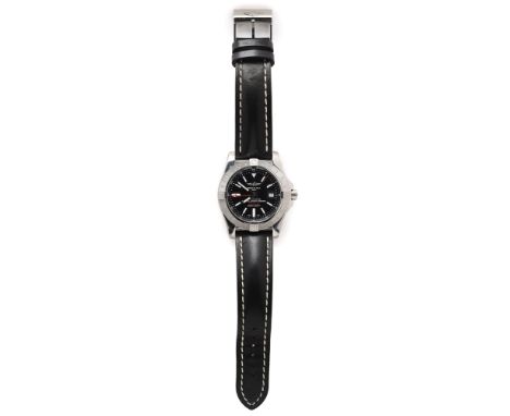 BREITLING, AVENGER II GMT, REF. A32390: GENTLEMAN'S STAINLESS STEEL WRISTWATCH, CIRCA 2015 automatic B32 calibre movement, bl
