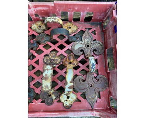 A Lot of 5 various gutter brackets/ hopper brackets 