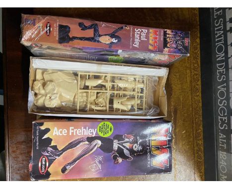 Polar Lights 1/6 scale Kizz Destroyer Models 'Ace Frehley and Paul Stanley' 