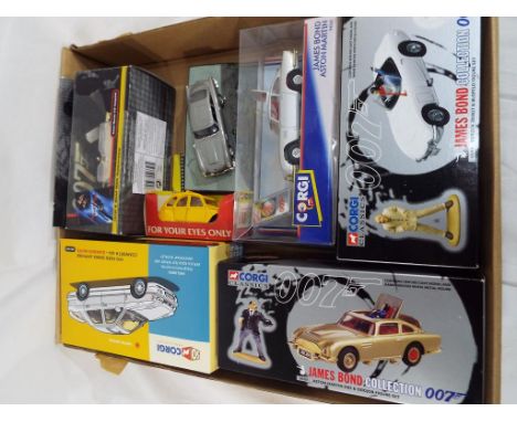 James Bond 007 - a good mixed lot of Corgi diecast models to include James Bond 04201, 65101, 94060, CC07505, a Citroen 2CV F