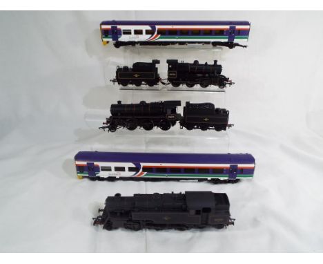 Model Railways - a good lot to include a Bachmann branch line model railways Ivatt class 2MT OO gauge model steam locomotive 