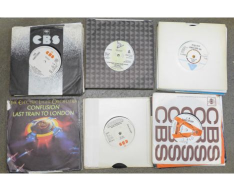 7" single vinyl records, demos including ELO, Billy Joel, James Taylor, Bob Dylan, Johnny Cash, Willie Nelson, etc. (41) 