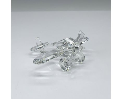 Part of the When We Were Young theme, this brilliant clear crystal airplane features a beveled edge on the propeller that can