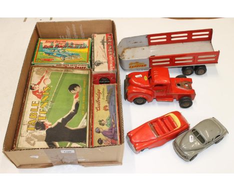 Vintage toys to include a Lincoln Toys of Canada large scale tin plate Highway Express articulated wagon, a table tennis set 