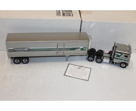 Franklin Mint Precision Models 1:32 scale 1979 The Freightliner COE tractor with trailer, boxed with certificate of authentic