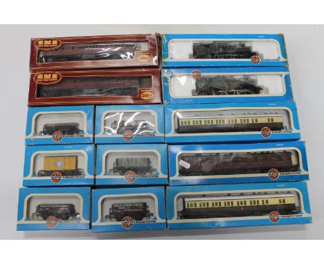 Airfix OOO gauge model railways to include 54150 2-6-2 Prairie tank locomotive 6110 GWR green, 54151 2-6-2 Prairie tank locom