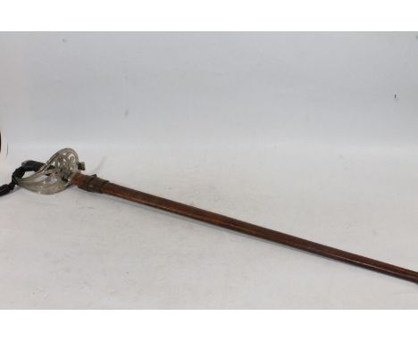 Early 20th century George V dress sword, the etched blade by Henry Wilkinson of Pall Mall London, pierced guard bearing Camer