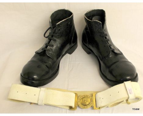 British Army Ammunition boots size 12 L, white leather belt with brass buckle stamped ' Dieu Et Mon Droit monarchs motto