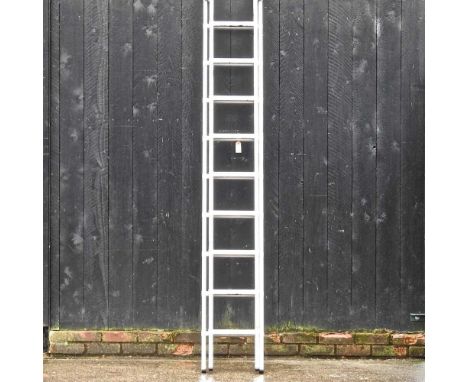 An aluminium extending ladder, 4.25m overall