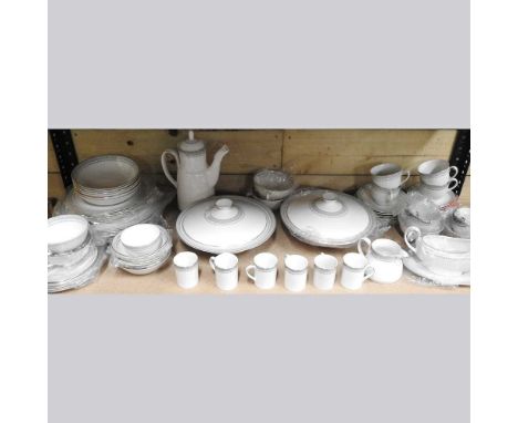 A Royal Doulton Berkshire pattern tea and dinner service, to include a pair of tureens