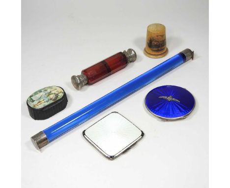 A Victorian glass double ended scent bottle, 13cm wide, together with an early 20th century silver mounted glass rest, Cheste