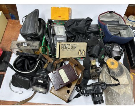 Collection of vintage cameras (Qty) 
