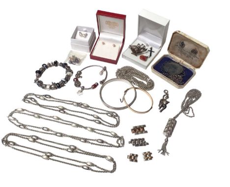 Group of silver and other jewellery to include a Lucayan Beach Pirate Treasure 1628 silver coin in pendant mount, three silve