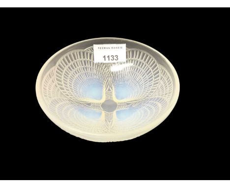 Lalique coquille glass bowl, 13cm diameterGood overall condition with no chips, cracks or signs of restoration. There are a c