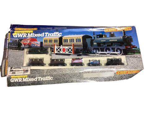 Horny OO Gauge GWR Mixed Traffic train set &amp; Thomas the Tank Engine train set (2)