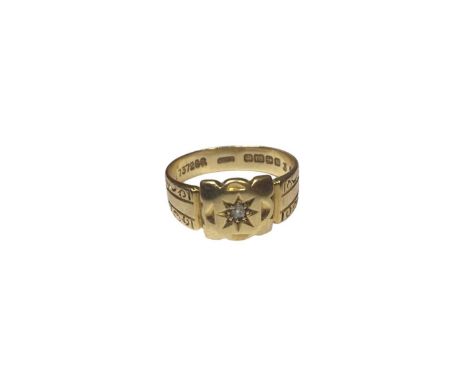 18ct gold diamond gypsy set gentleman's ring with engraved shoulders (Birmingham 1934), size RWeight 5.6 grams