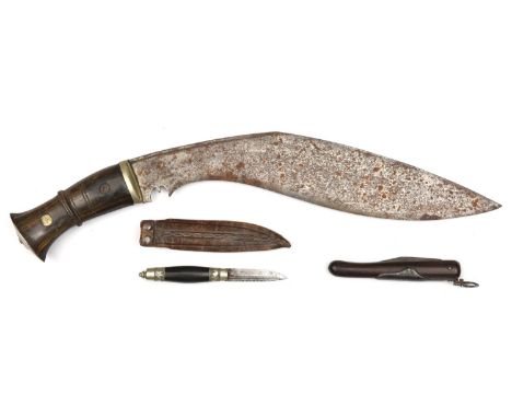 A small Scandinavian hunting knife,  SE blade 2", with scalloped back edge, polished horn grip with decorated WM mounts, in p