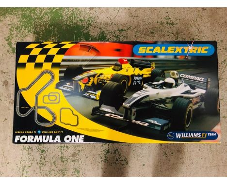 Scalextric Formula One Williams F1 Team set