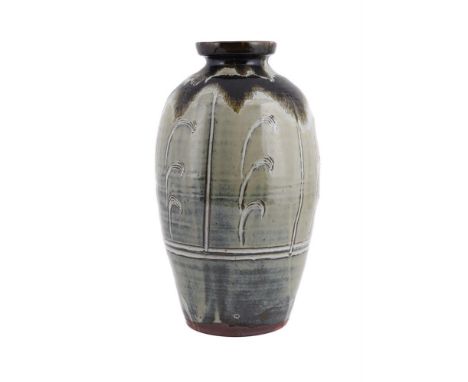 λ  MIKE DODD (BRITISH B. 1943), A LARGE STONEWARE VASE WITH LAYERED CREAM AND IRON GLAZES Impressed MD seal41.5cm high, 24cm 