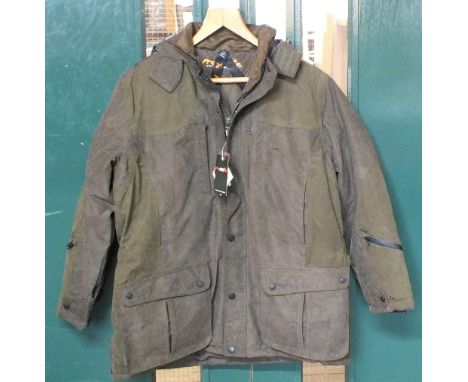 A 'Prohunt' waterproof and breathable shooting/outdoor jacket, size large (as new)
