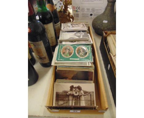 A qty of Edwardian and vintage postcards