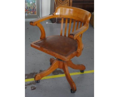 Vintage swivel desk chair