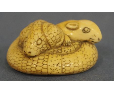 Antique Japanese ivory snake & rat netsuke signed to base, W4cm approx, may not be exported without CITES documentation