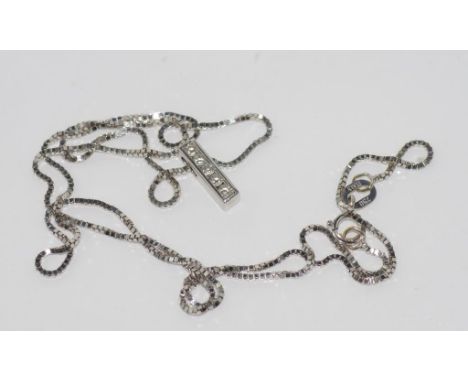 18ct white gold chain with 5 diamond pendant weight: approx 2.3 grams