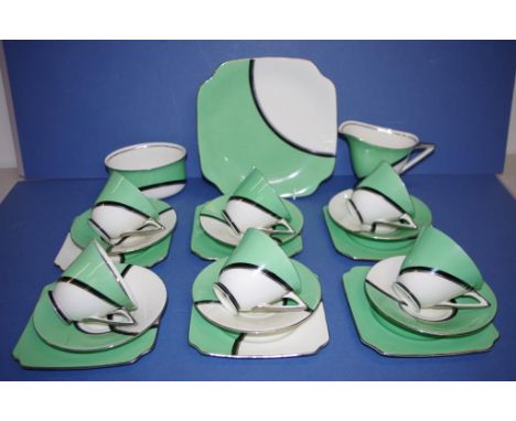 Twenty one piece Royal Doulton 'De Luxe' tea set including 6 cups, saucers & plates, cream jug, sugar bowl & cake plate. Mark