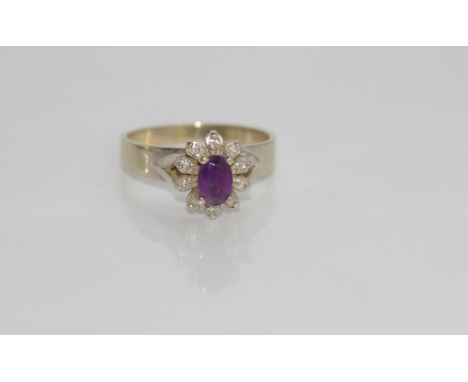 Vintage 18ct gold, amethyst  & diamond ring marked 18ct PALL A&C, weight: approx 3.8 grams, size: O/7