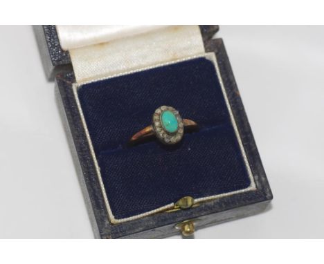 Boxed vintage 14ct gold, turquoise & diamond ring weight: approx 3.15 grams (tested as 14ct)