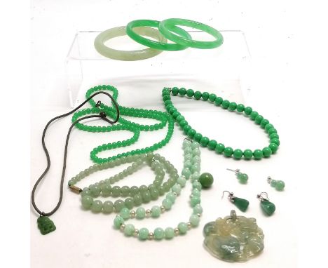 Qty of jewellery inc jade beads, hand carved monkey detail panel pendant, nephrite tiki, Peking glass etc - SOLD ON BEHALF OF